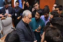 نشست مسئولین بسیج دانشجویی دانشگاه های علوم پزشکی کشور با حضور وزیر بهداشت