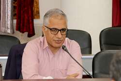 معاون درمان دانشگاه: تا 3 فروردین ۶۵۲۰ بیمار به اورژانس بیمارستان ها مراجعه کرده اند