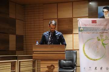 در نشستی صمیمانه، استاندار فارس با دانشجویان شهرستان جهرم دیدار و گفتگو کرد