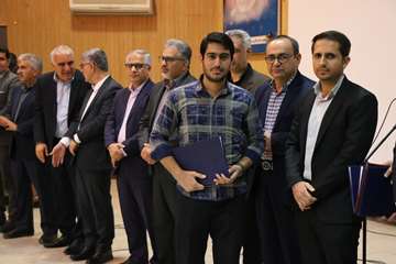 خلق لحظاتی ناب و  باشکوه در جشن بزرگ پرستاران / از ۱۸۰ پرستار نمونه و برتر دانشگاه تقدیر شد