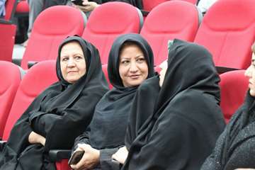  همایش تجلیل از خیرین سلامت دانشگاه علوم پزشکی جهرم برگزار شد/ جلوه های عشق و دوستی در مجتمع خیرساز برادران خواجه پور جهرمی