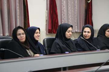  از کارکنان نمونه و برتر دانشگاه تجلیل شد