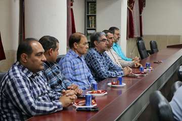  از کارکنان نمونه و برتر دانشگاه تجلیل شد