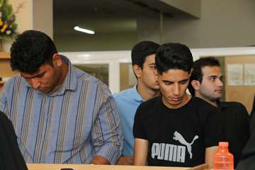 شور و شوق خانواده ها برای ثبت نام/ 284 دانشجوی جدید به جمع خانواده دانشگاه پیوستند