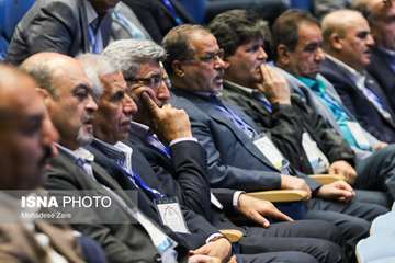 تجلیل از 3  نیکوکار جهرمی در همایش ملی تجلیل از خیران سلامت 