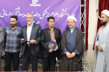 در یک جلسه معنوی از کربلائی های خادم در موکب صاحب الزمان تقدیر شد + عکس