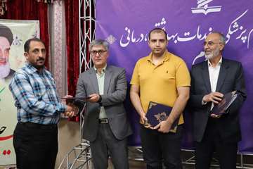 در یک جلسه معنوی از کربلائی های خادم در موکب صاحب الزمان تقدیر شد + عکس