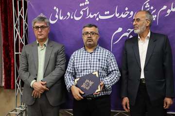 در یک جلسه معنوی از کربلائی های خادم در موکب صاحب الزمان تقدیر شد + عکس