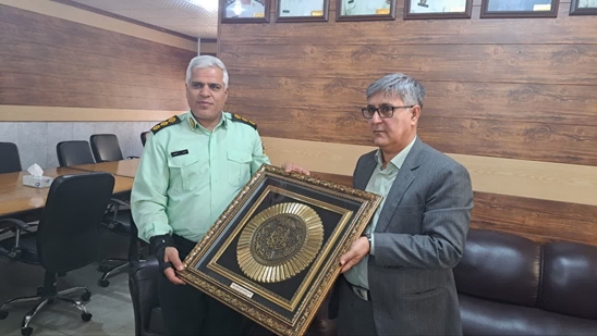  تقدیر رییس دانشگاه از فرمانده انتظامی جهرم 