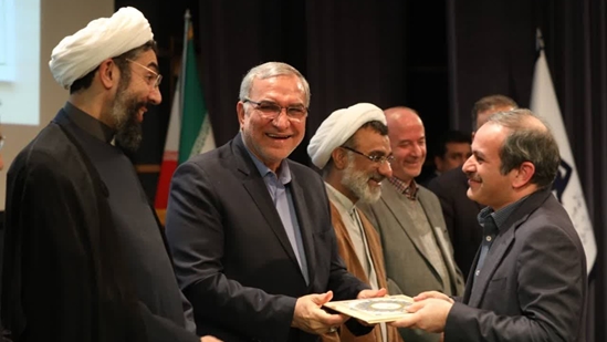 تقدیر دبیر شورای عالی انقلاب فرهنگی و وزیر بهداشت از دانشمند جهرمی  